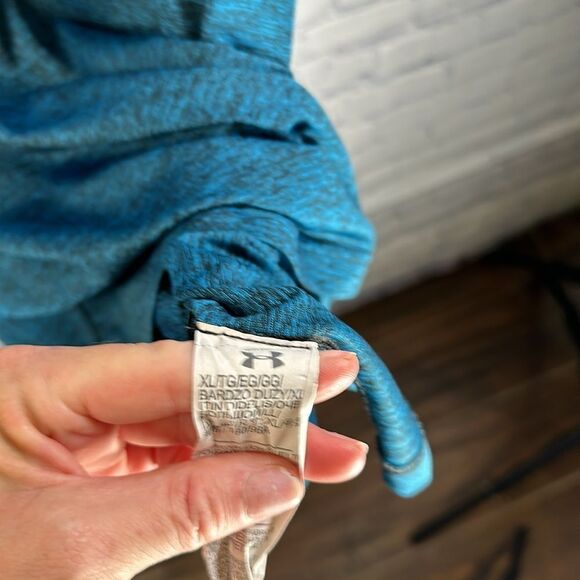 🔵⚫ Under Armour Men’s Tank Top - Blue with Black Trim - Size XL - Picture 4 of 5